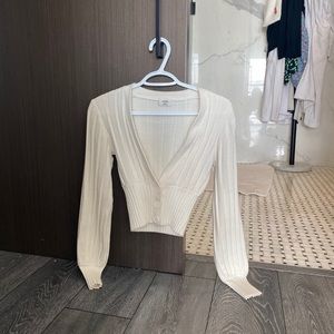 Aritzia New Plunge Front Cardigan Oak NEVER WORN